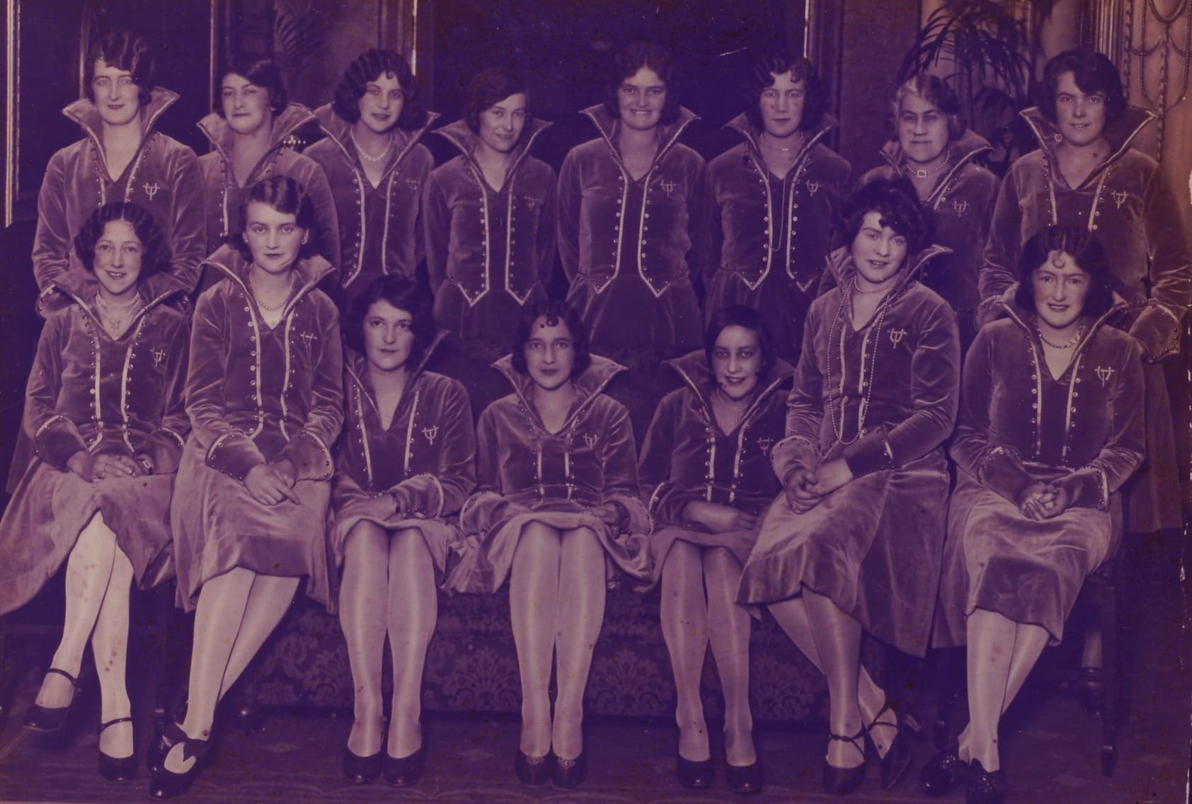 Theatre_usherettes